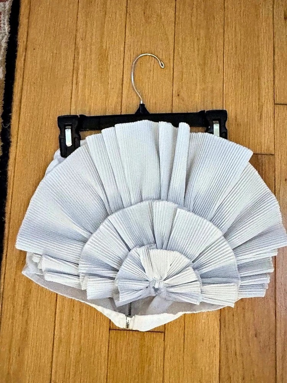 Sheer Pleated Fan Crop Top White